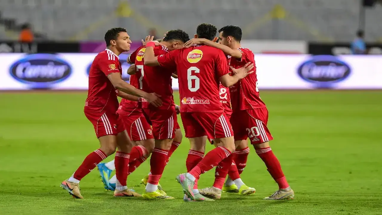 مباراة الأهلي وبرشلونة في كأس خوان جامبر تقترب!
